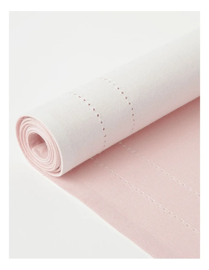 New ❤️ Heritage Elizabeth Table Runner - Pink 😀 2 New ❤️ Heritage Elizabeth Table Runner - Pink 😀 - Image 2