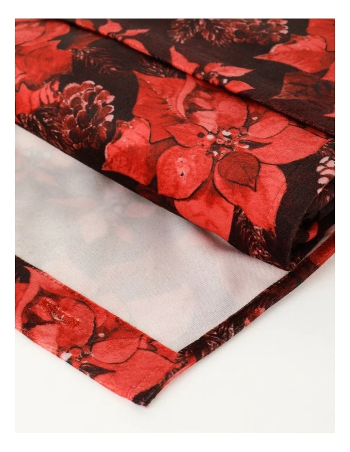 Wholesale ✨ Heritage Heirloom Velvet Tablecloth 😍 2 Wholesale ✨ Heritage Heirloom Velvet Tablecloth 😍 - Image 2