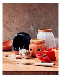 Brand new 💯 Salt&Pepper Amana Serving Bowl - 26cm - Black ✨ -Savor Home Store 848616220 3 720x928