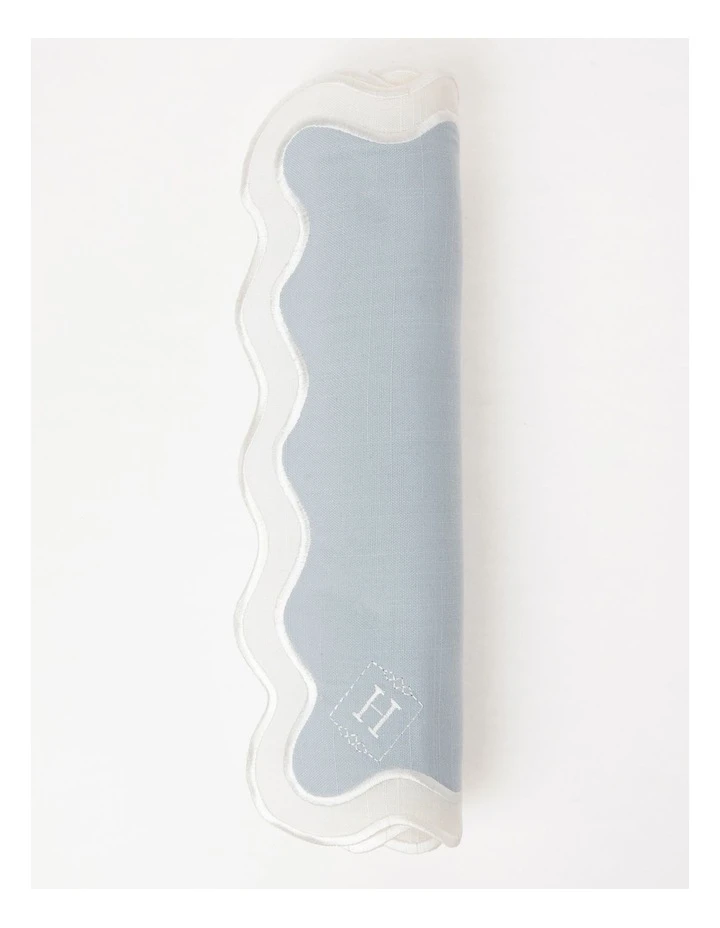 New 💯 Heritage Florence Scalloped Edge Table Runner in Duck Egg Blue 👏 4 New 💯 Heritage Florence Scalloped Edge Table Runner in Duck Egg Blue 👏 - Image 4